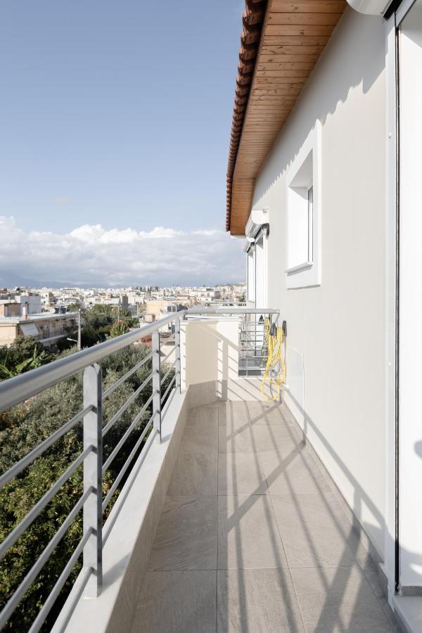Πολυτελή Διαμερισμα , 3km απο κεντρο Διαμέρισμα Πάτρα Εξωτερικό φωτογραφία